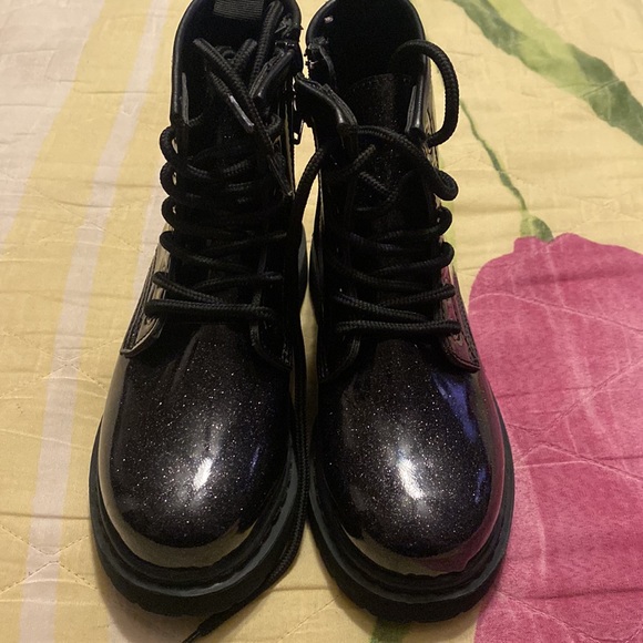 Madden girl sparkly boots - Picture 2 of 4